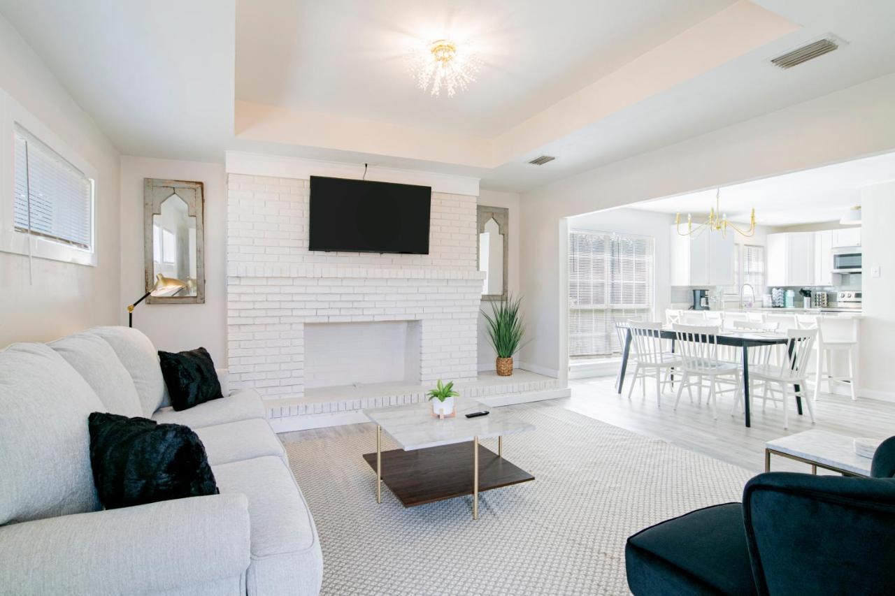 House In Mobile Newly Renovated! Quiet & Centrally Located! Luaran gambar